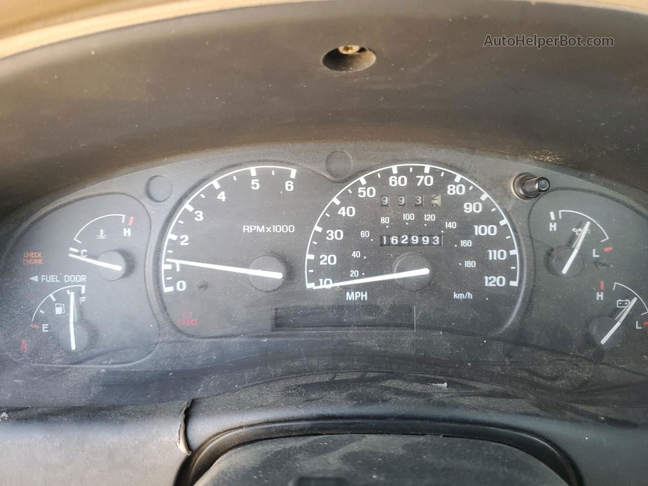 2000 Mazda B3000  Зеленый vin: 4F4YR12V1YTM09522