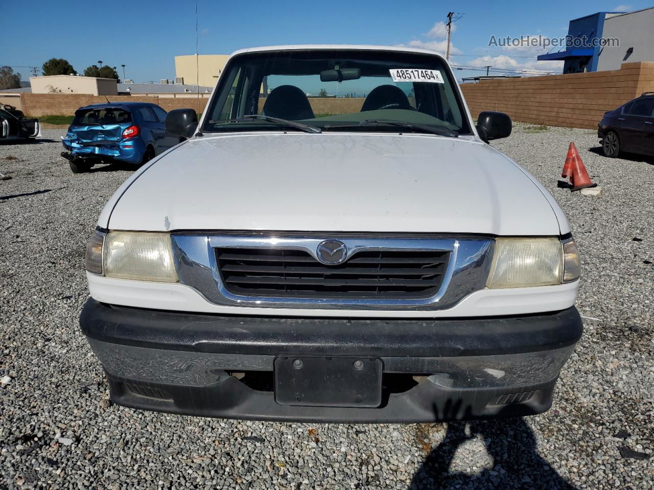 2000 Mazda B3000  White vin: 4F4YR12V1YTM30161