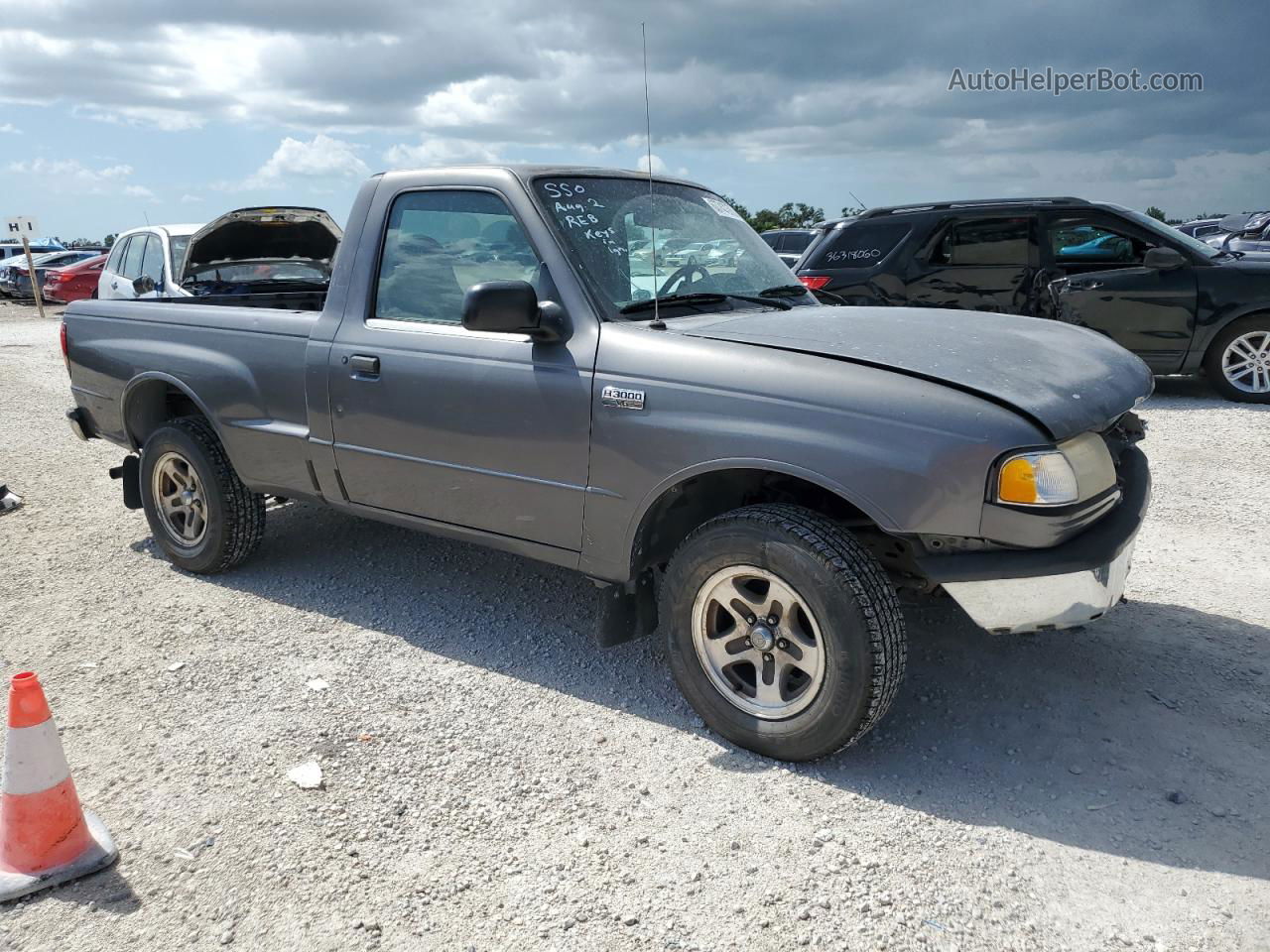 2000 Mazda B3000  Gray vin: 4F4YR12V3YTM29559