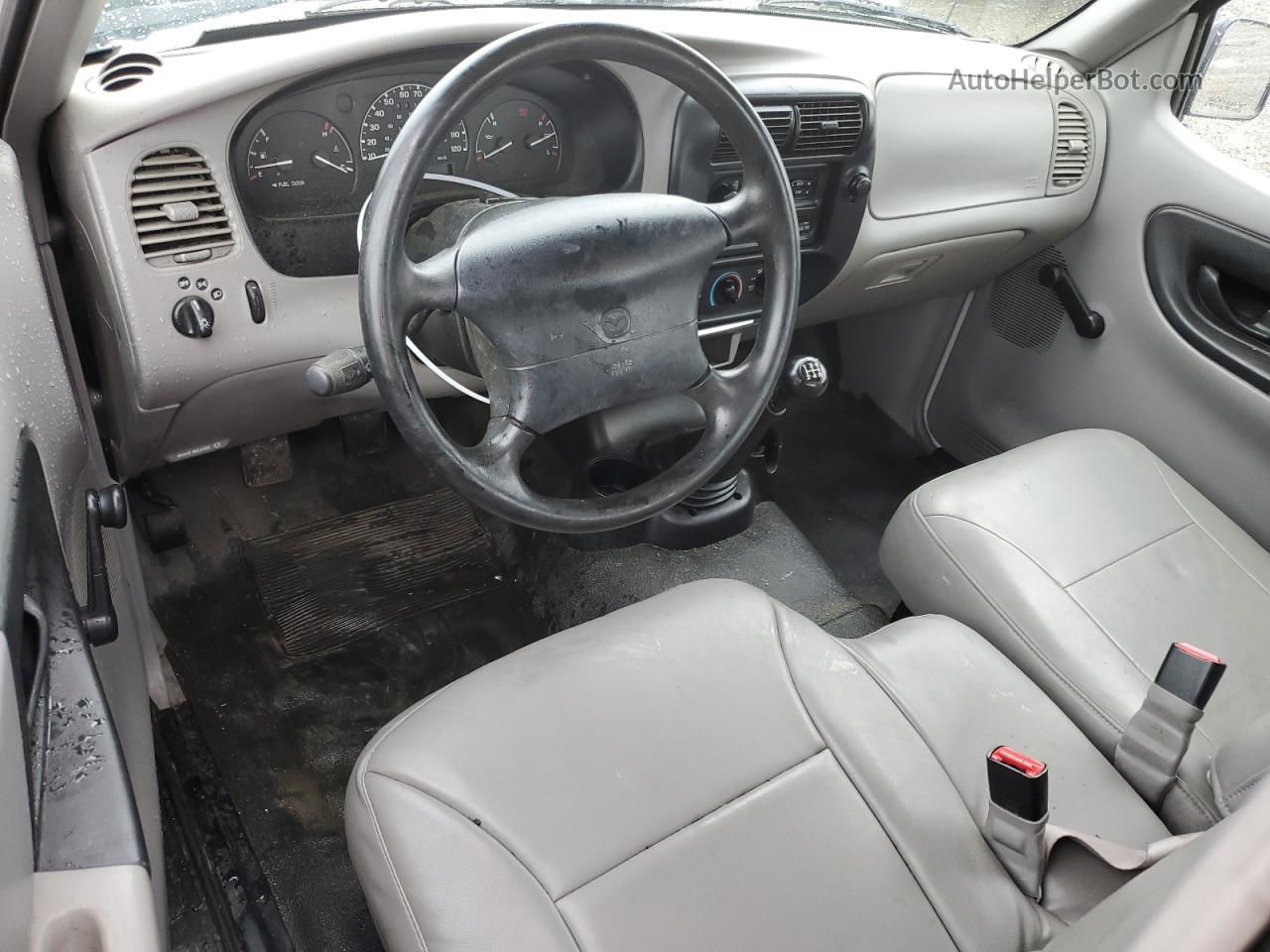 2000 Mazda B3000  White vin: 4F4YR12V5YTM25612