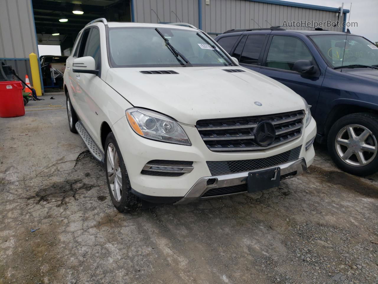 2012 Mercedes-benz Ml 350 4matic White vin: 4JGDA5HBXCA074473