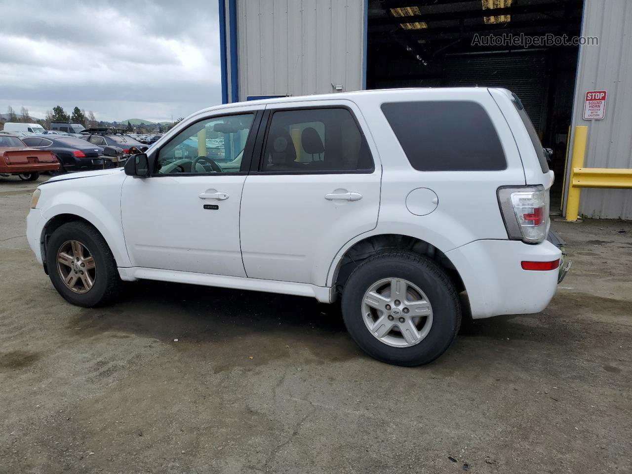 2011 Mercury Mariner Hybrid White vin: 4M2CN2K37BKJ00017