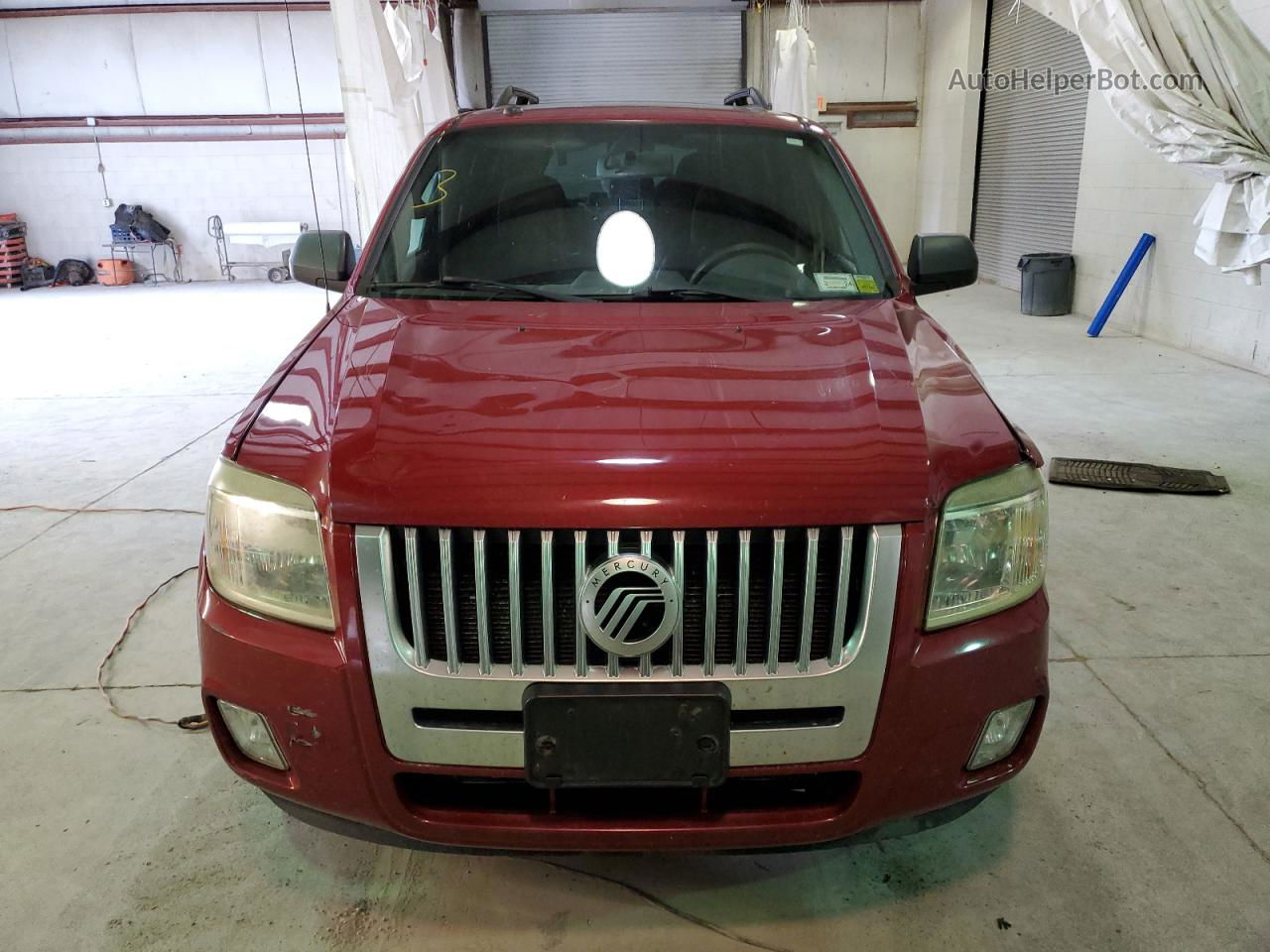 2010 Mercury Mariner  Red vin: 4M2CN8B70AKJ23093