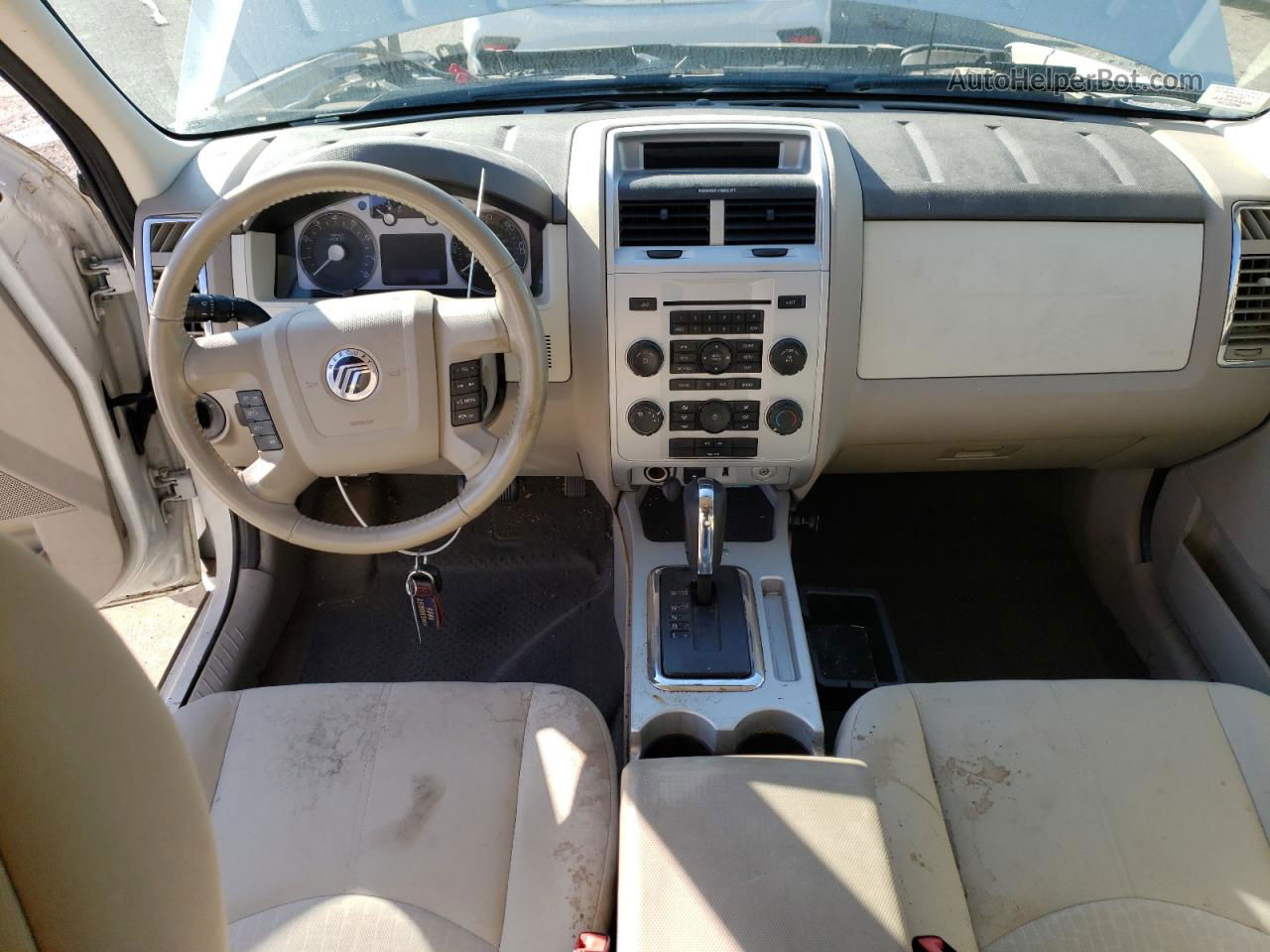 2010 Mercury Mariner  Белый vin: 4M2CN8B72AKJ17313