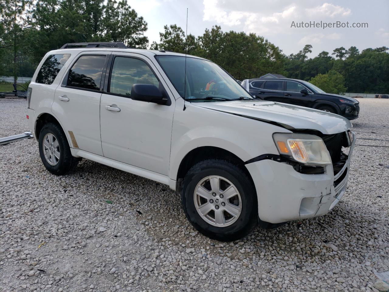 2011 Mercury Mariner  Beige vin: 4M2CN8B72BKJ01209