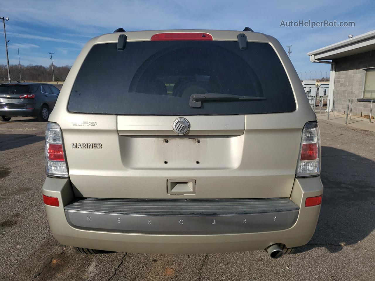 2010 Mercury Mariner  Золотой vin: 4M2CN8B73AKJ25145