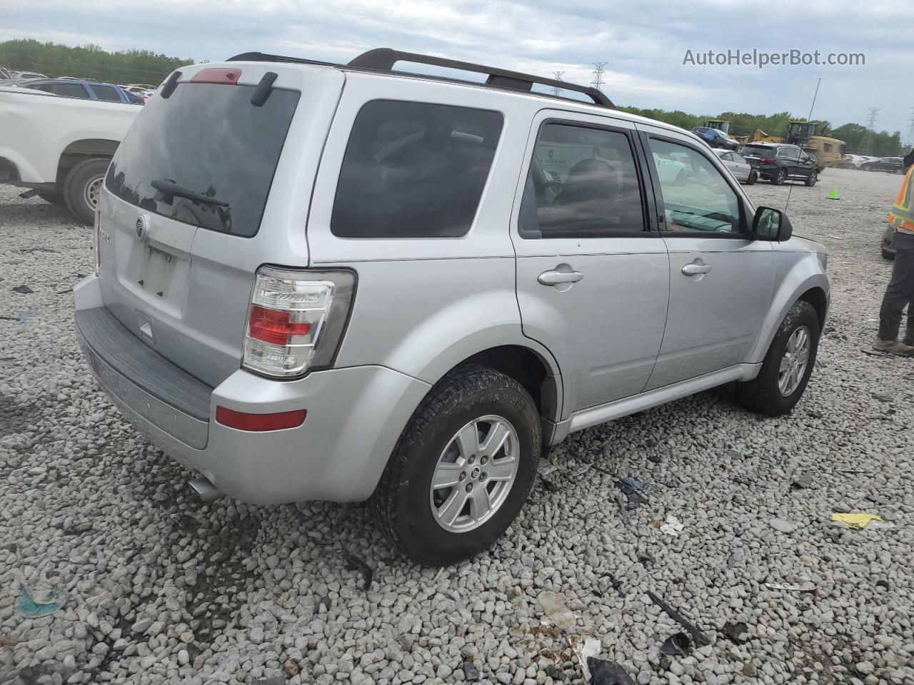 2010 Mercury Mariner  Silver vin: 4M2CN8B73AKJ29552