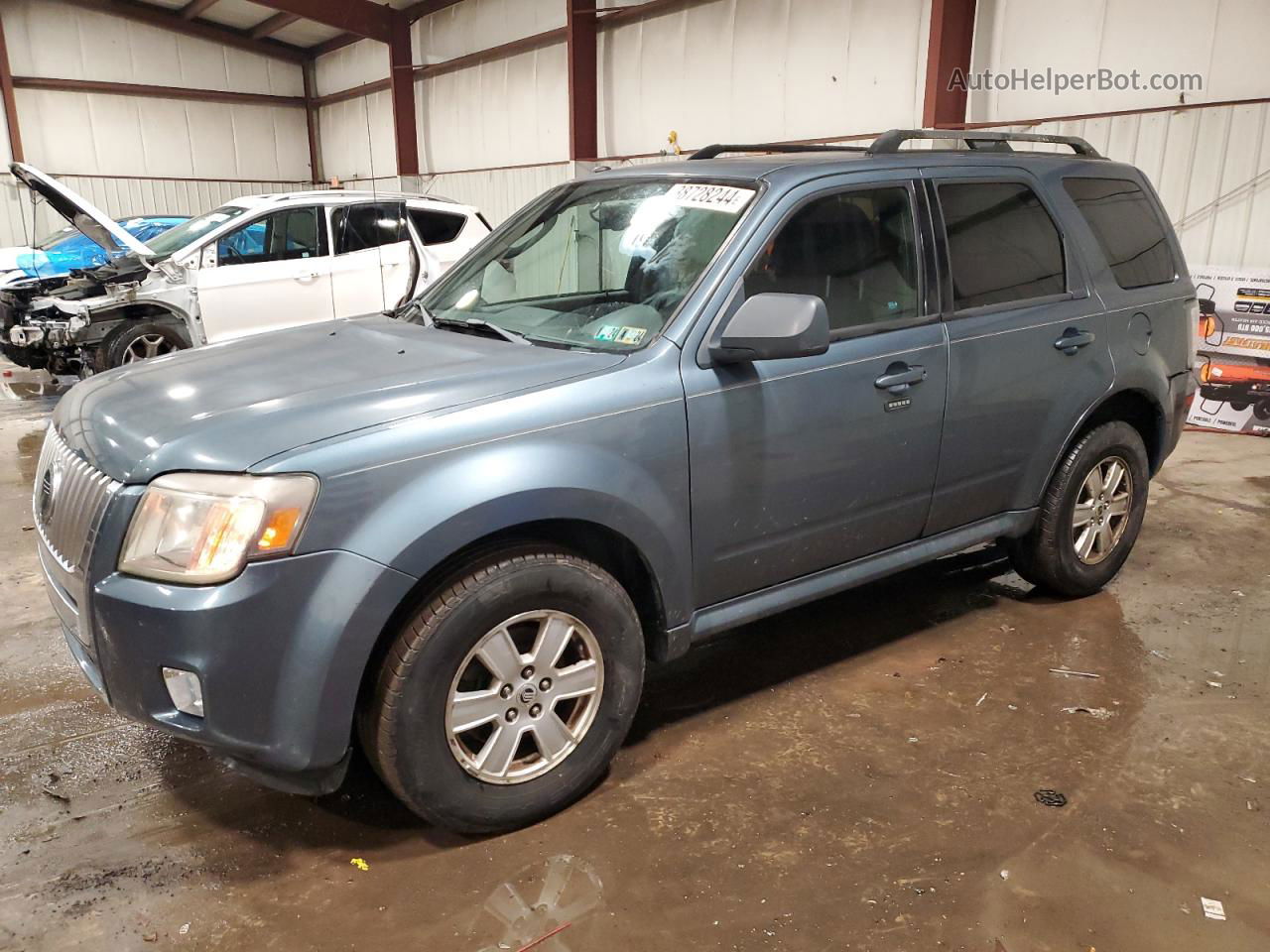 2010 Mercury Mariner  Blue vin: 4M2CN8B74AKJ08743