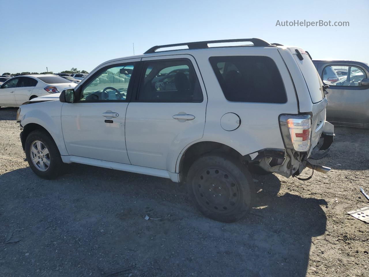 2010 Mercury Mariner  White vin: 4M2CN8B75AKJ26233