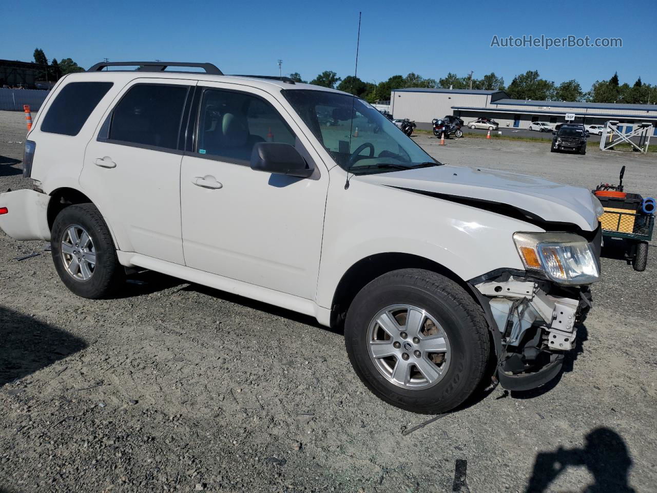 2010 Mercury Mariner  White vin: 4M2CN8B75AKJ26233