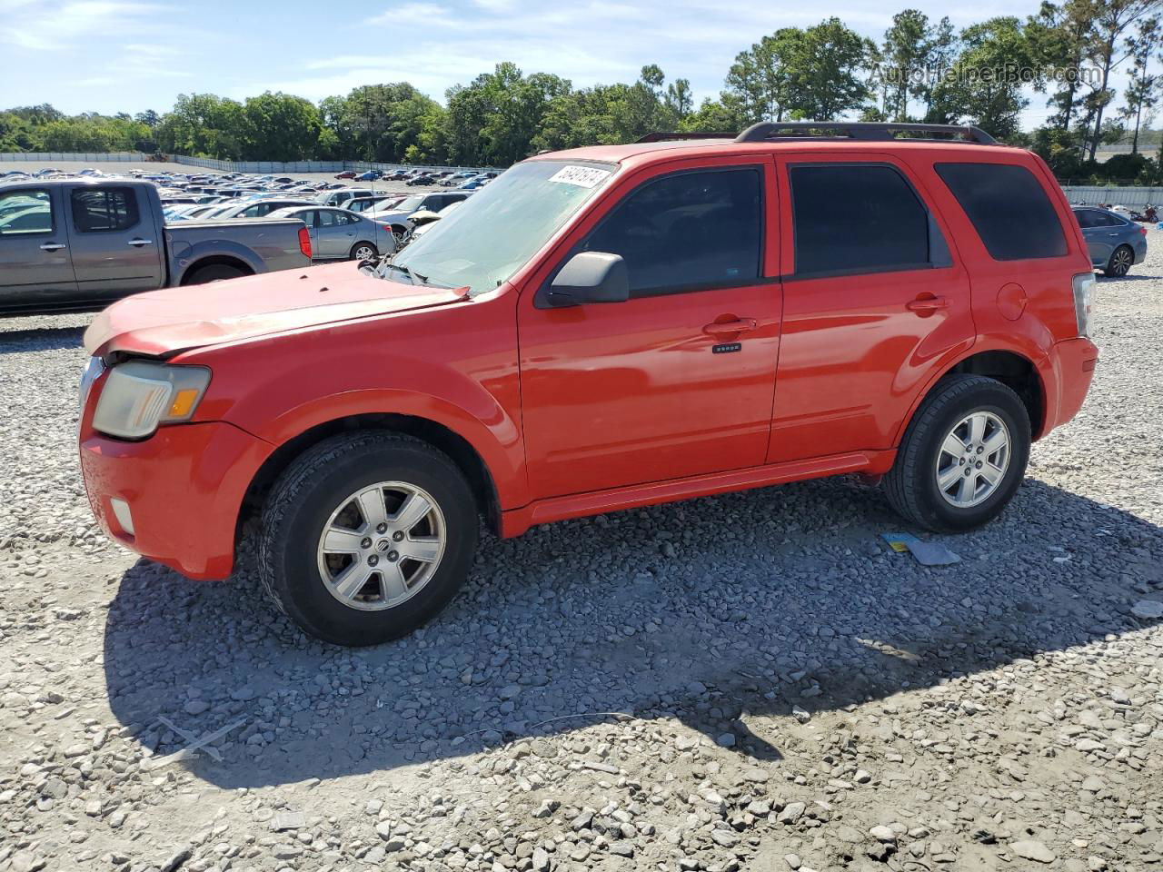 2010 Mercury Mariner  Red vin: 4M2CN8B78AKJ25769