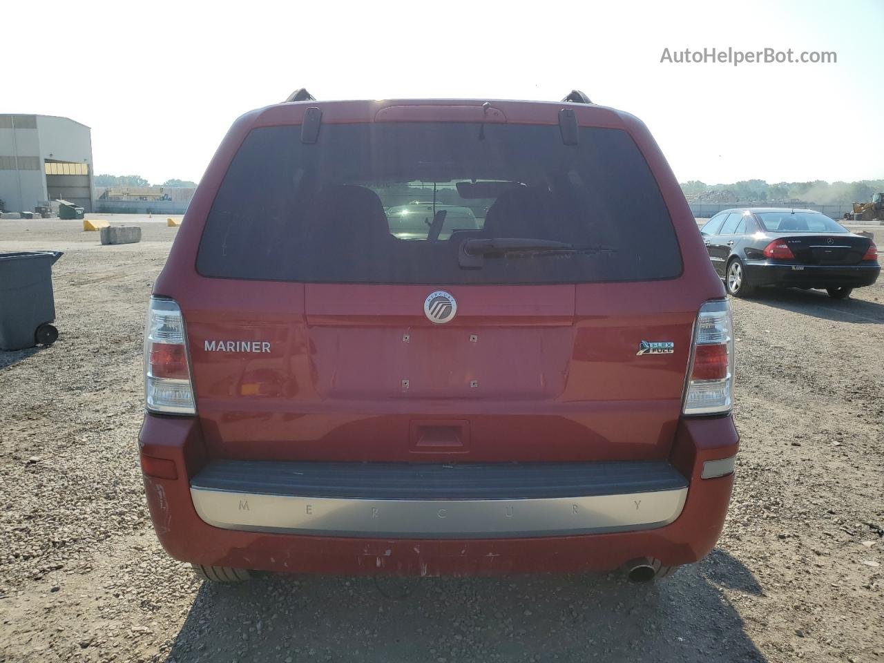 2010 Mercury Mariner  Maroon vin: 4M2CN8BGXAKJ03921