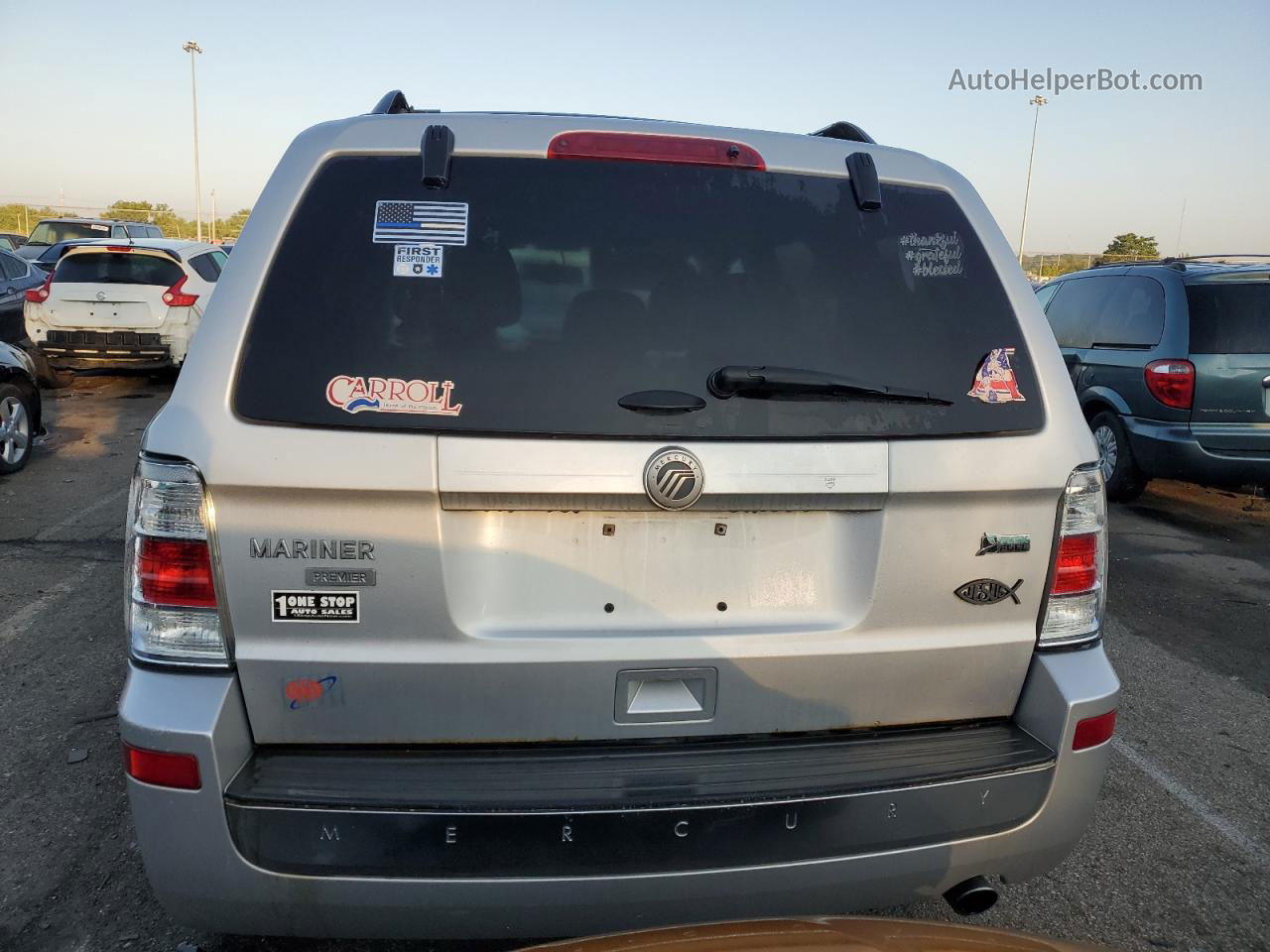 2011 Mercury Mariner Premier Silver vin: 4M2CN8HG3BKJ08824