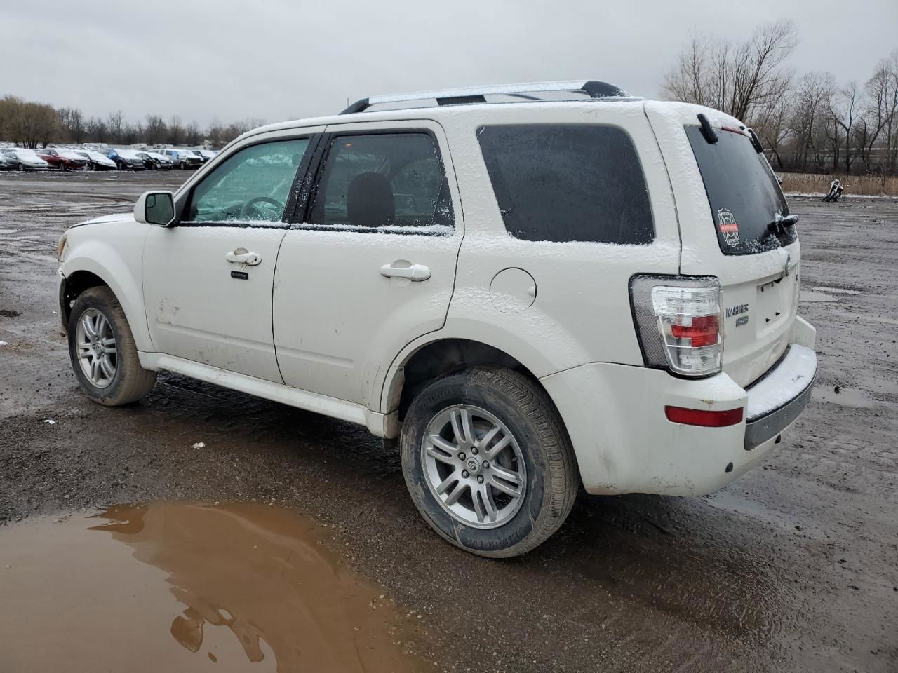 2010 Mercury Mariner Premier White vin: 4M2CN8HG8AKJ27674