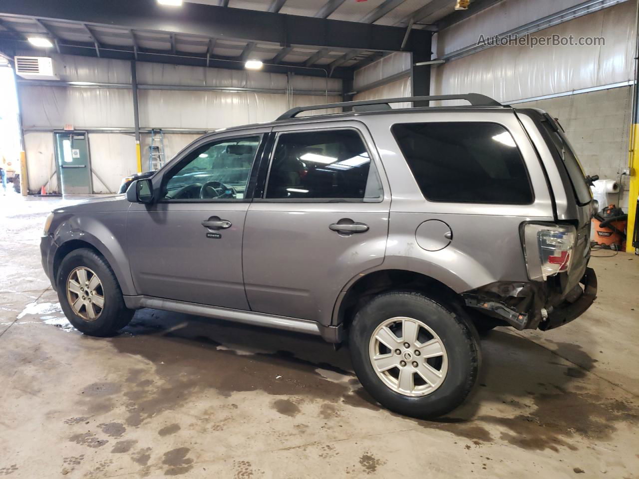 2010 Mercury Mariner  Gray vin: 4M2CN9B71AKJ29376