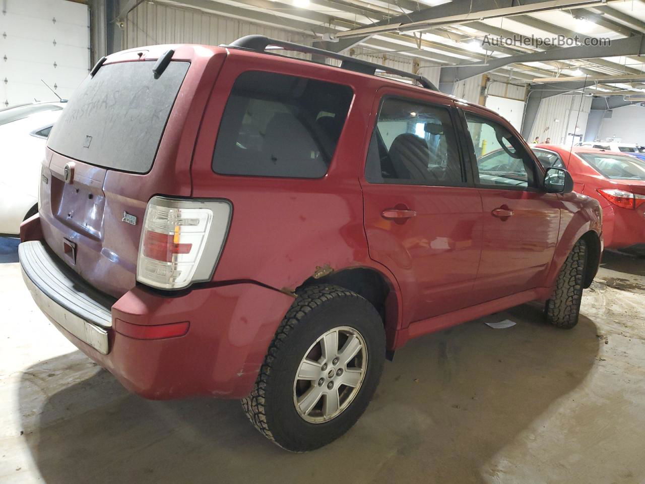 2010 Mercury Mariner  Red vin: 4M2CN9BG4AKJ10580