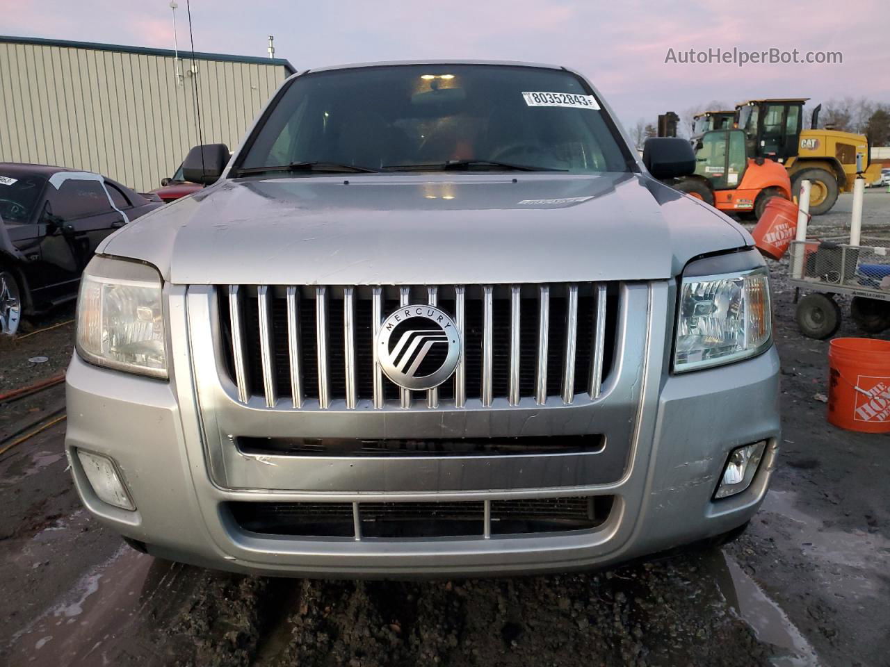 2008 Mercury Mariner  Серебряный vin: 4M2CU81Z68KJ15984