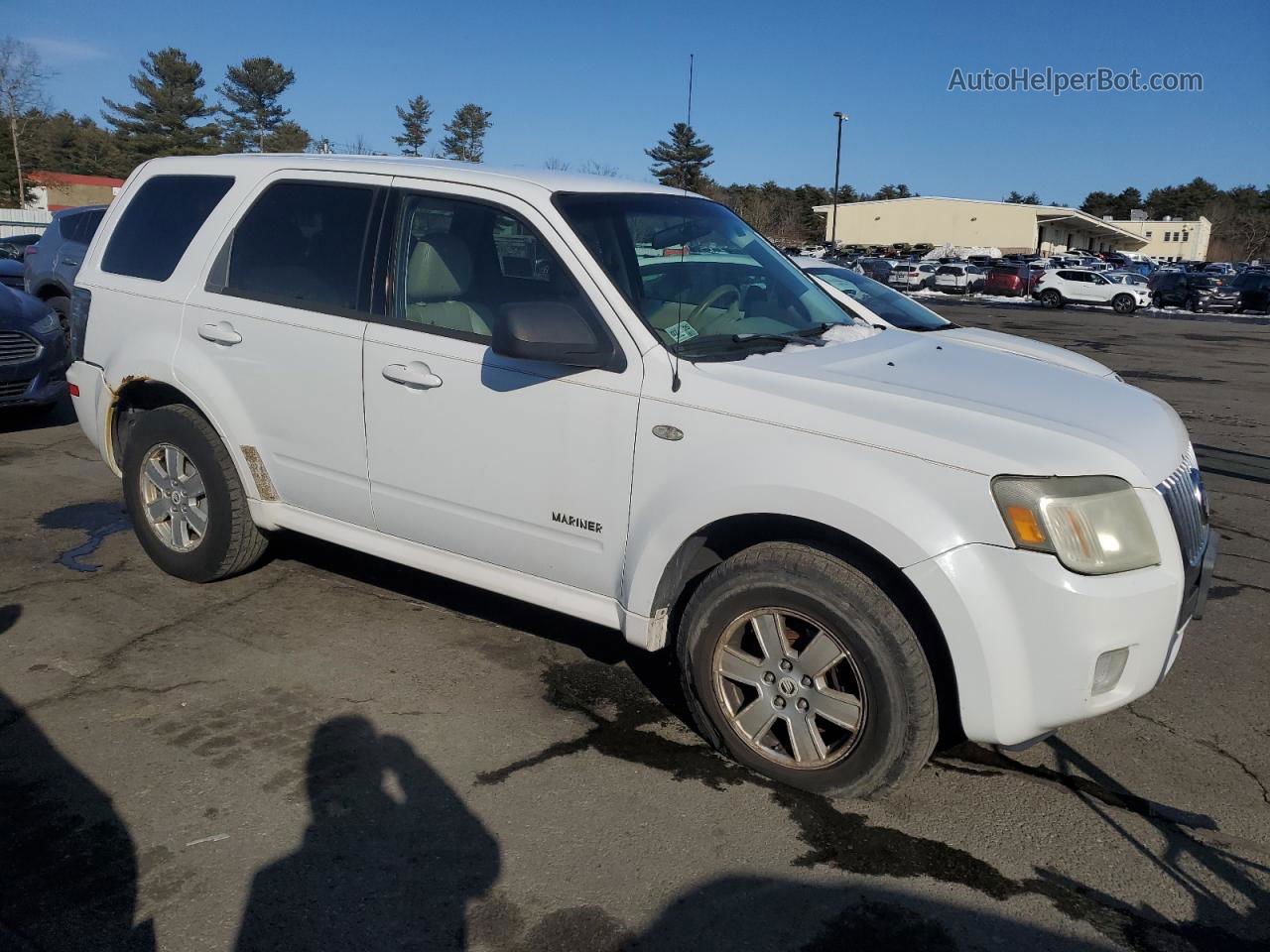 2008 Mercury Mariner  White vin: 4M2CU91148KJ10167