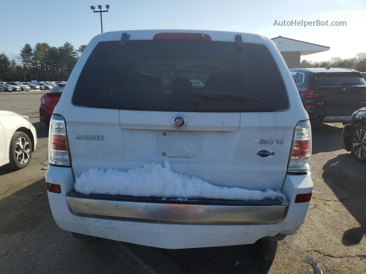 2008 Mercury Mariner  White vin: 4M2CU91148KJ10167