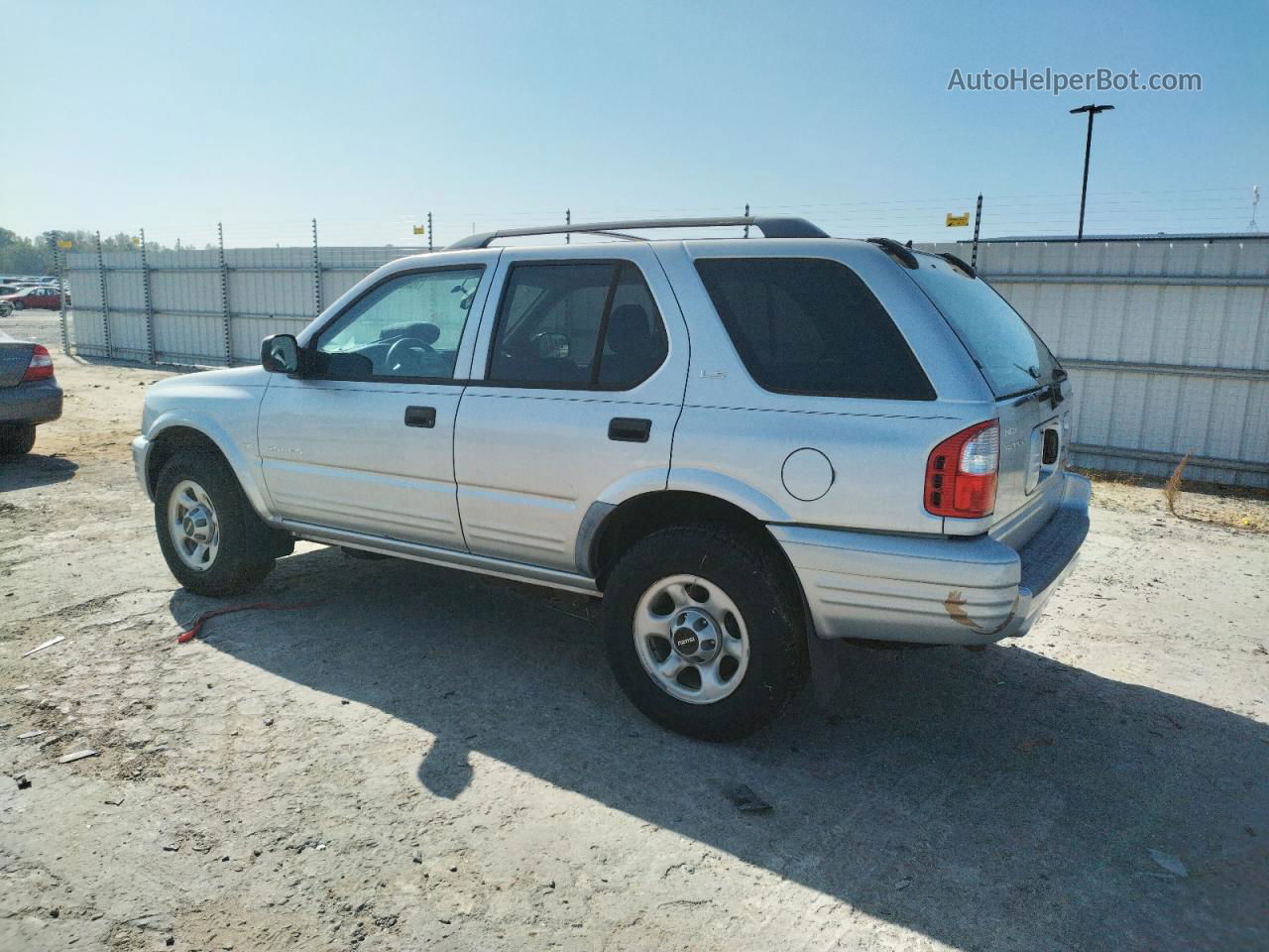 2001 Isuzu Rodeo S Серебряный vin: 4S2DM58W114312659