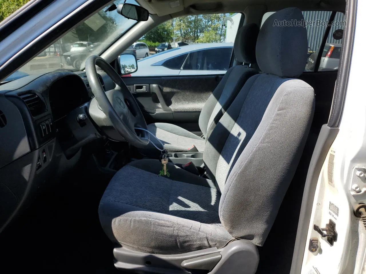 2001 Isuzu Rodeo S White vin: 4S2DM58W814345691