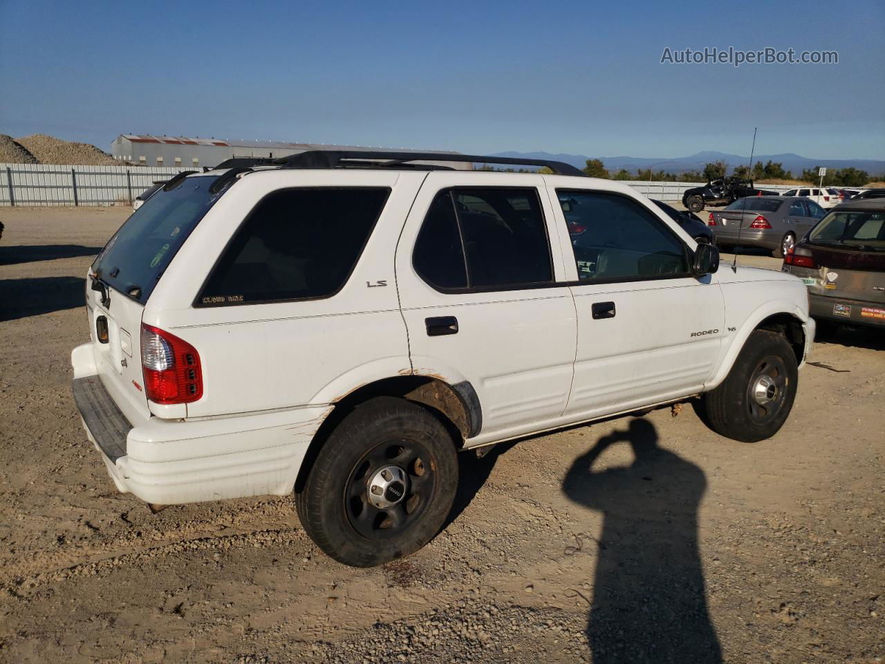 2001 Isuzu Rodeo S White vin: 4S2DM58WX14313373