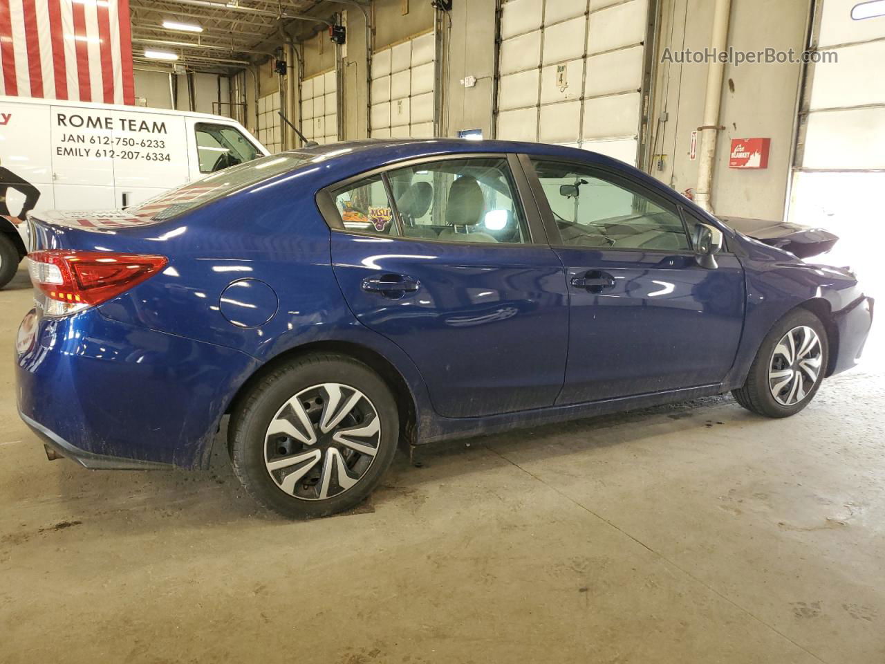 2018 Subaru Impreza  Blue vin: 4S3GKAA61J3613617