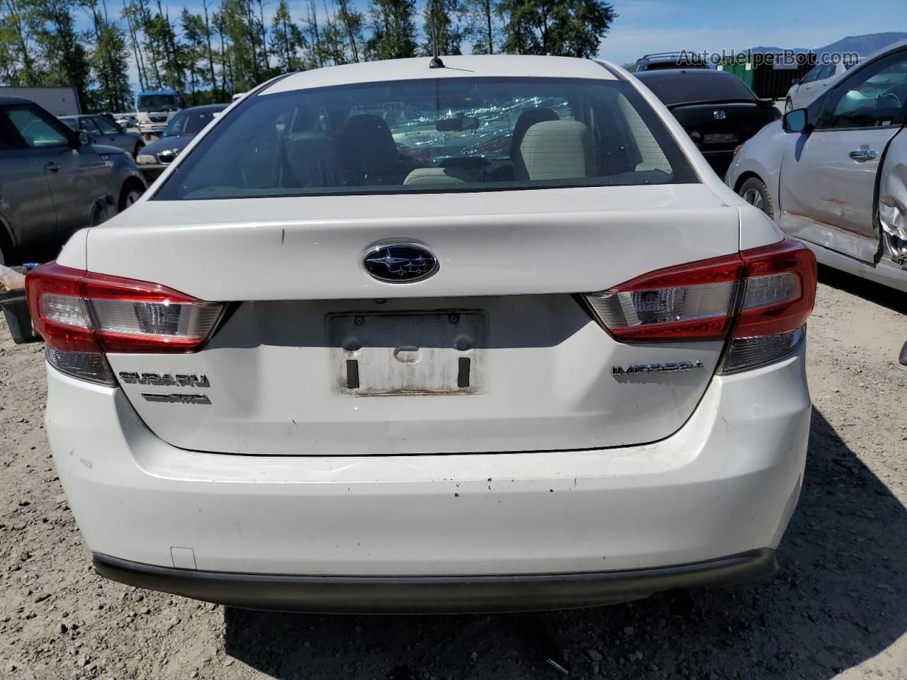 2018 Subaru Impreza  White vin: 4S3GKAA66J1617951