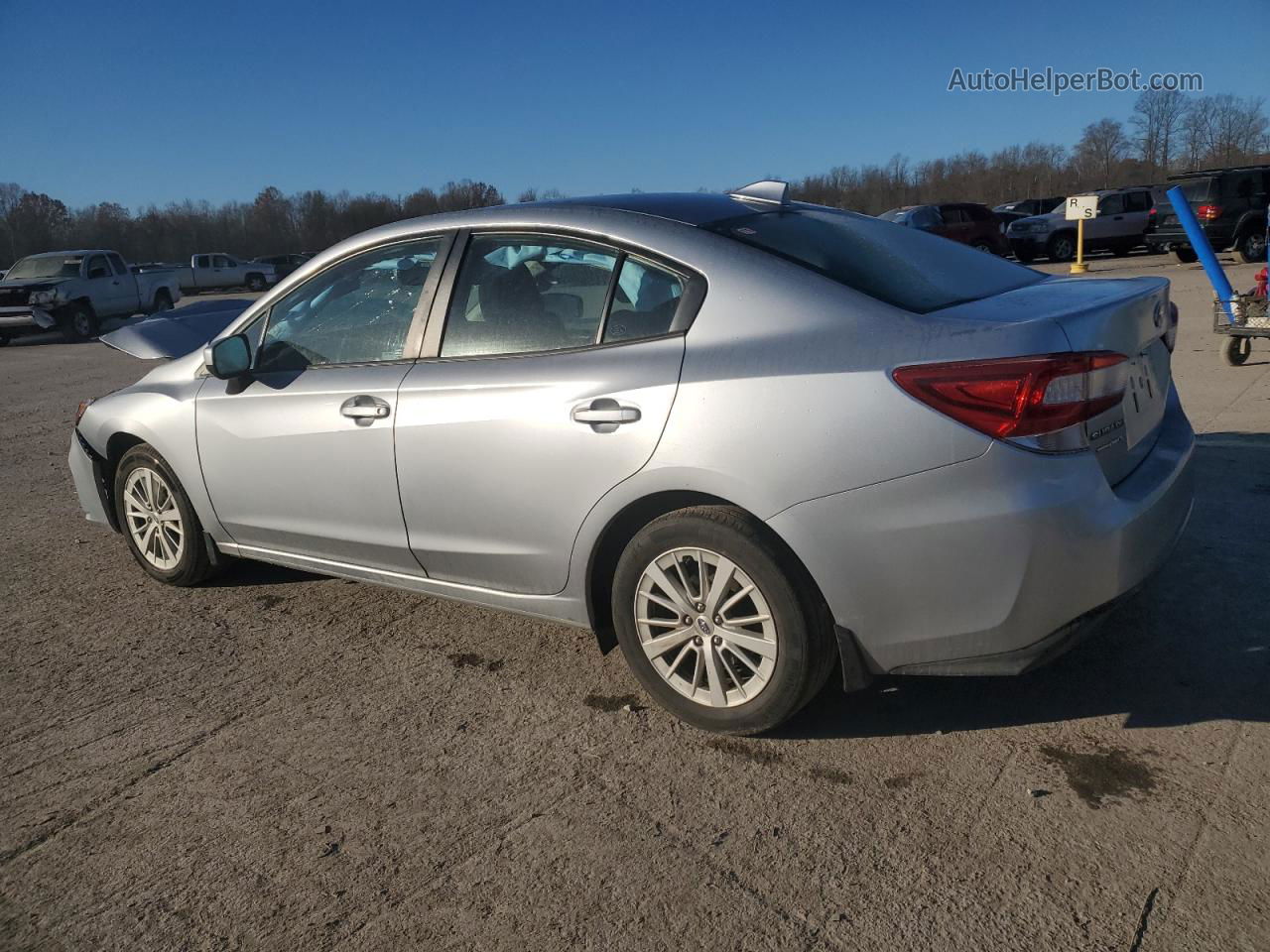 2018 Subaru Impreza Premium Серебряный vin: 4S3GKAB6XJ3622041