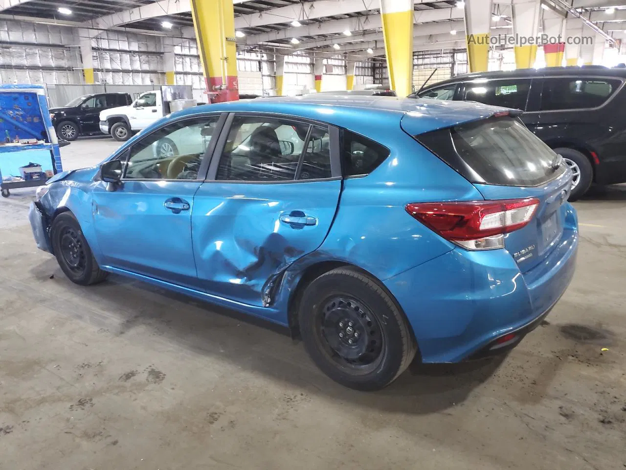 2018 Subaru Impreza  Blue vin: 4S3GTAA69J3732755