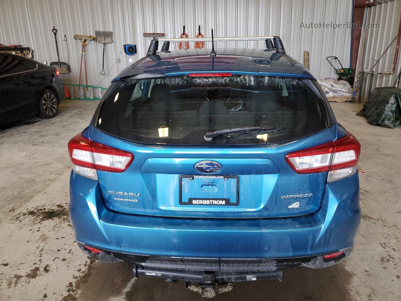 2018 Subaru Impreza  Blue vin: 4S3GTAA6XJ1752234