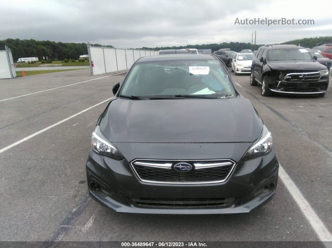 2018 Subaru Impreza   Серый vin: 4S3GTAA6XJ3718749