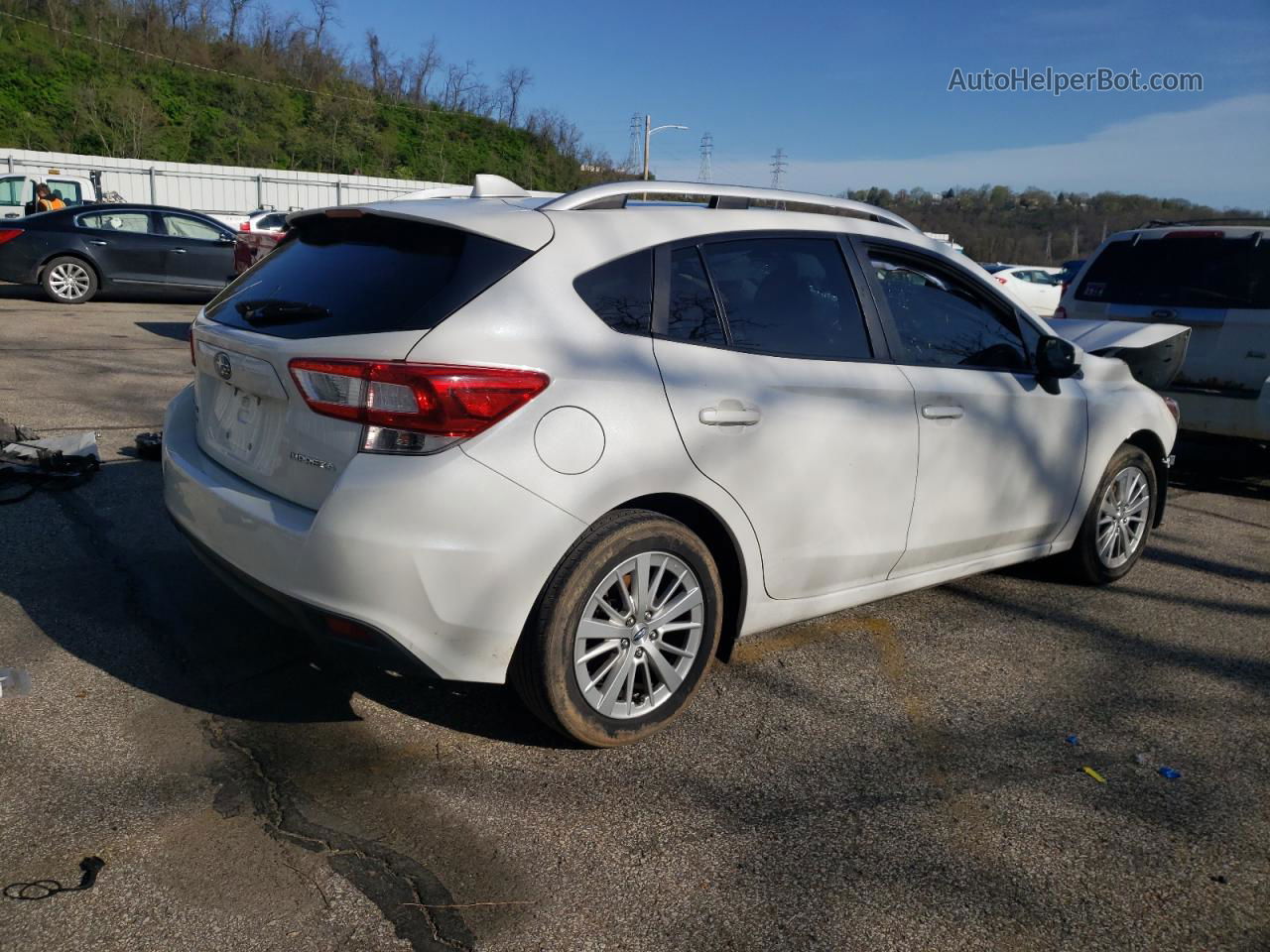 2018 Subaru Impreza Premium Белый vin: 4S3GTAB62J3747760