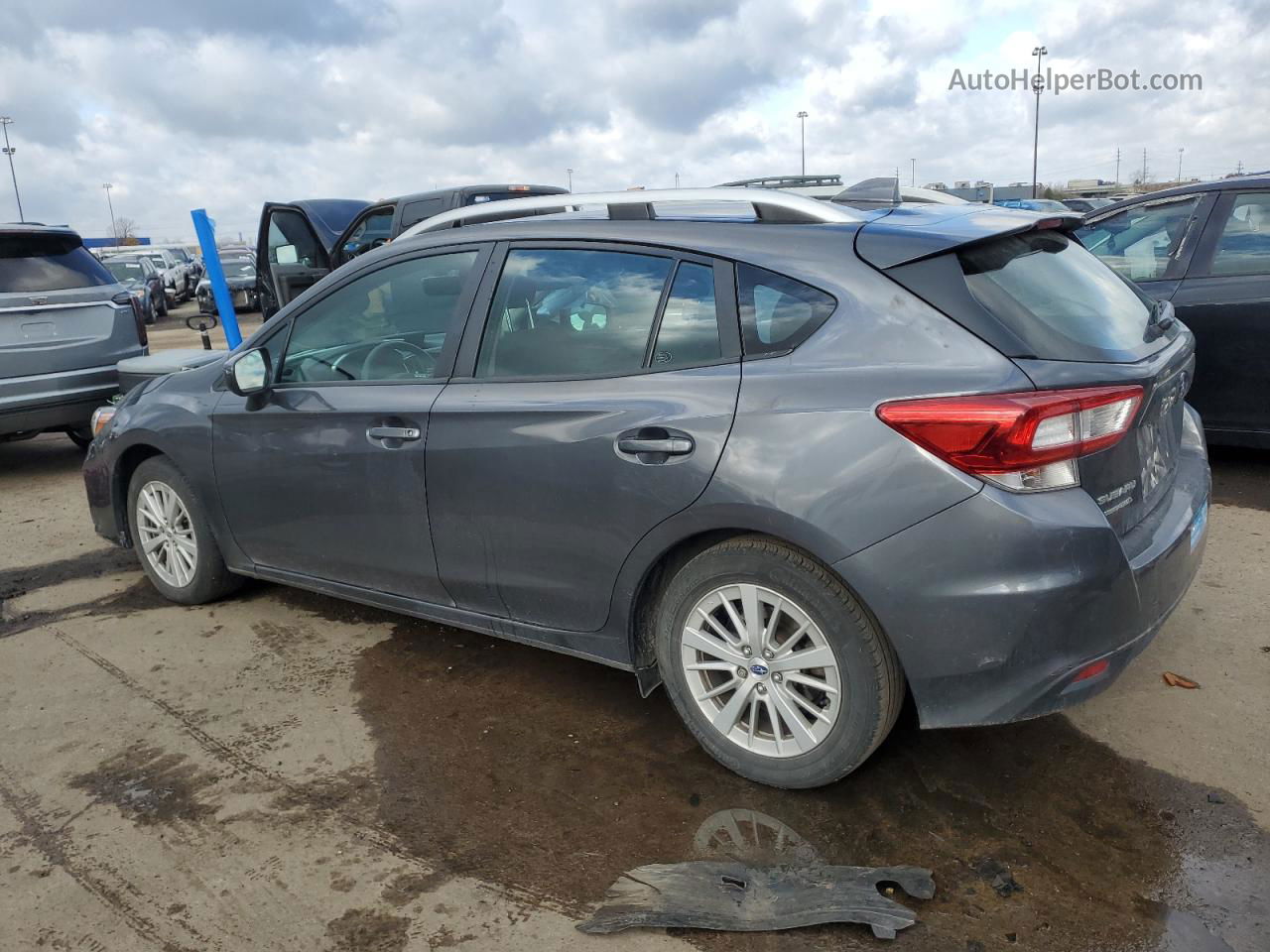 2018 Subaru Impreza Premium Plus Серый vin: 4S3GTAD68J3718020