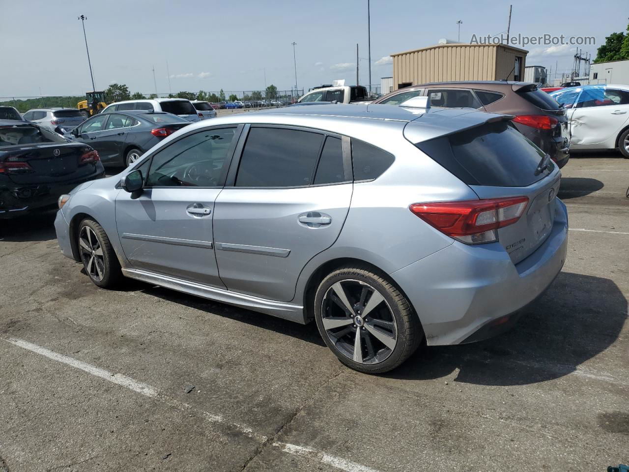 2018 Subaru Impreza Sport Серебряный vin: 4S3GTAM69J3739149