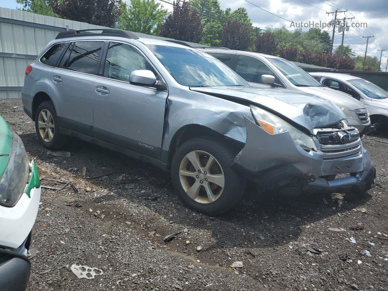 2014 Subaru Outback 2.5i Premium Silver vin: 4S4BRBCC0E3217114