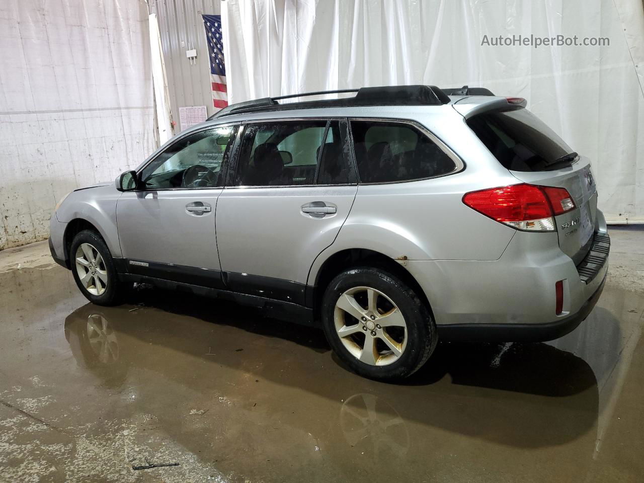 2014 Subaru Outback 2.5i Premium Silver vin: 4S4BRBCC6E3312597