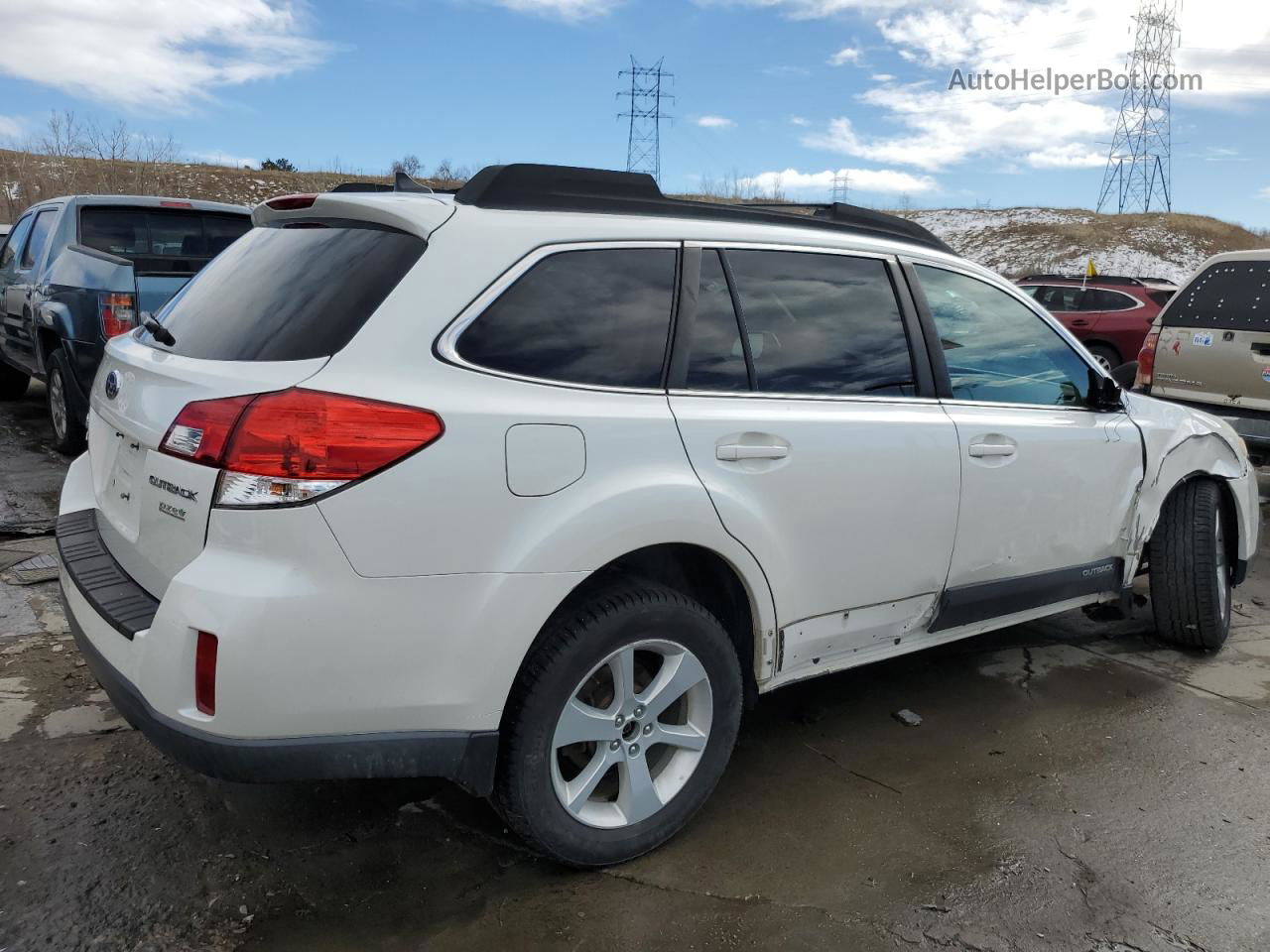 2014 Subaru Outback 2.5i Premium White vin: 4S4BRBCC9E3306924