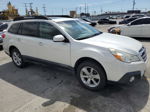 2014 Subaru Outback 2.5i Premium White vin: 4S4BRBDC2E3202645