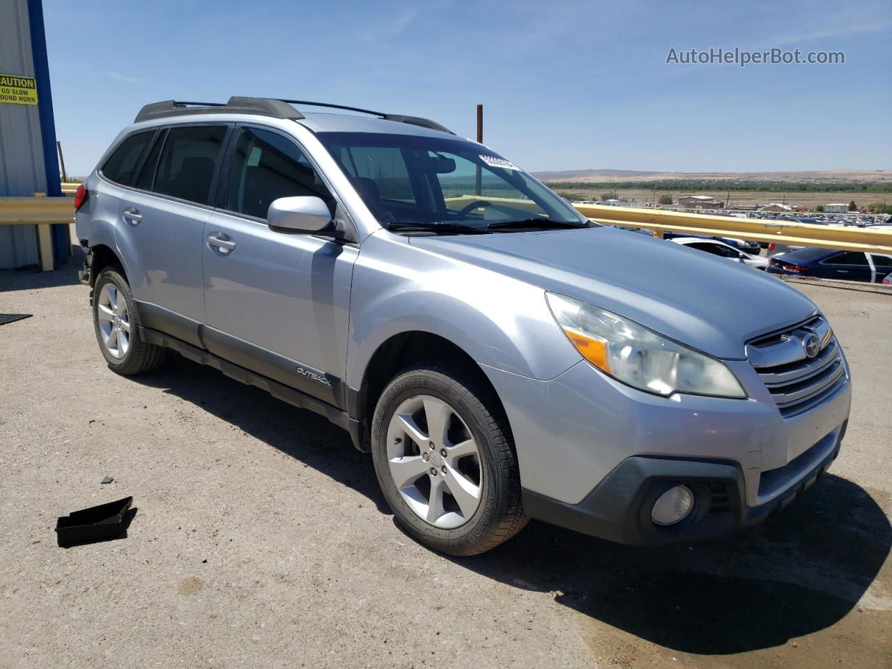 2014 Subaru Outback 2.5i Premium Silver vin: 4S4BRCCC0E3231455