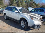 2014 Subaru Outback 2.5i Premium White vin: 4S4BRCDC0E3200351