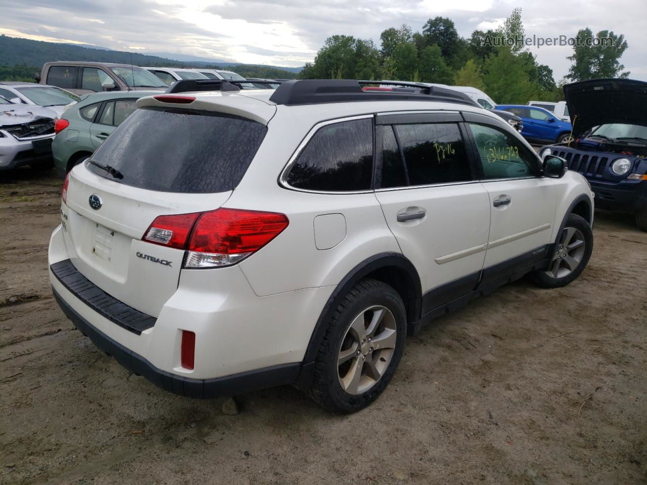 2014 Subaru Outback 2.5i Limited White vin: 4S4BRCPC5E3257477