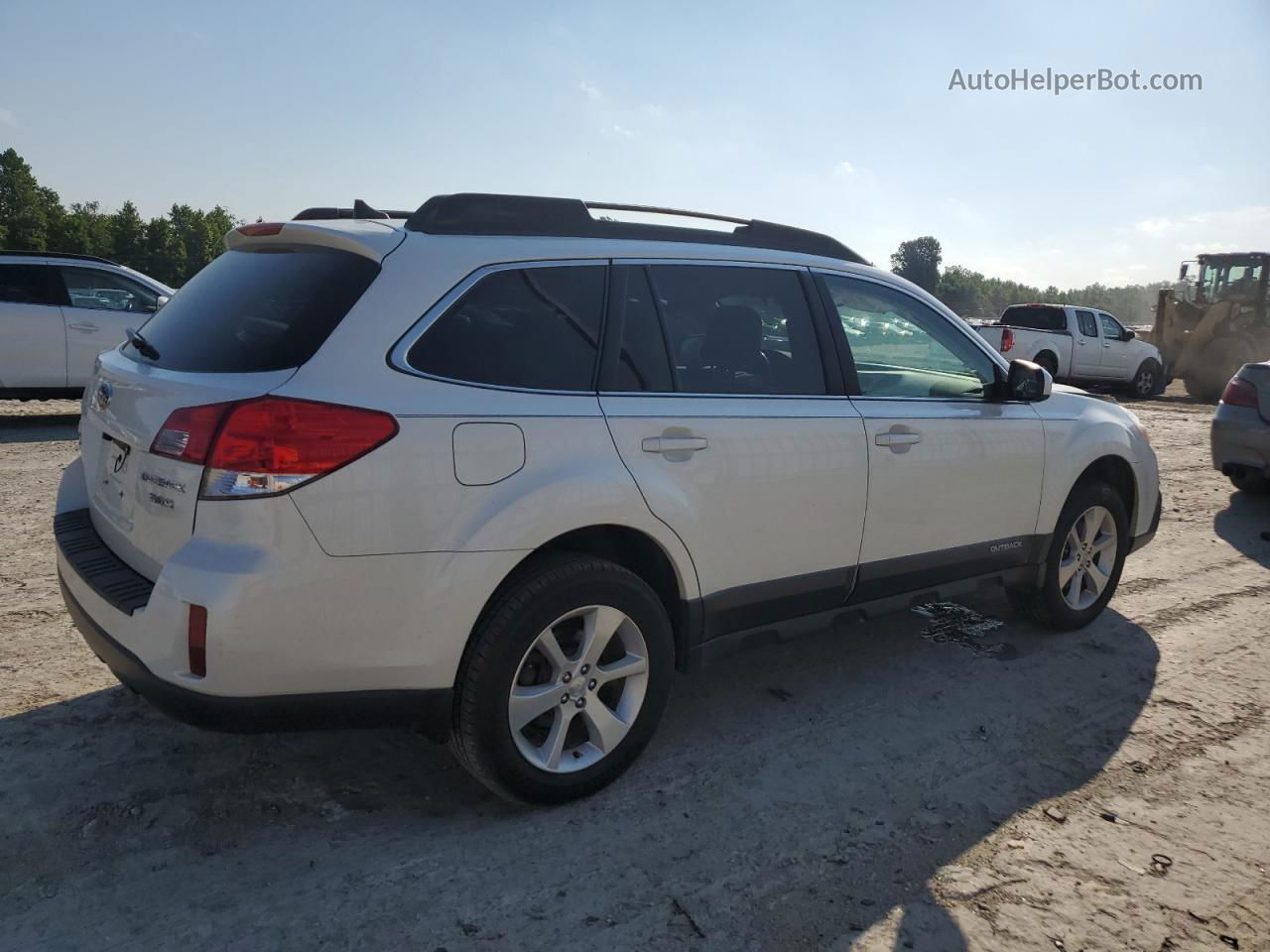 2014 Subaru Outback 3.6r Limited White vin: 4S4BRDKC5E2206550