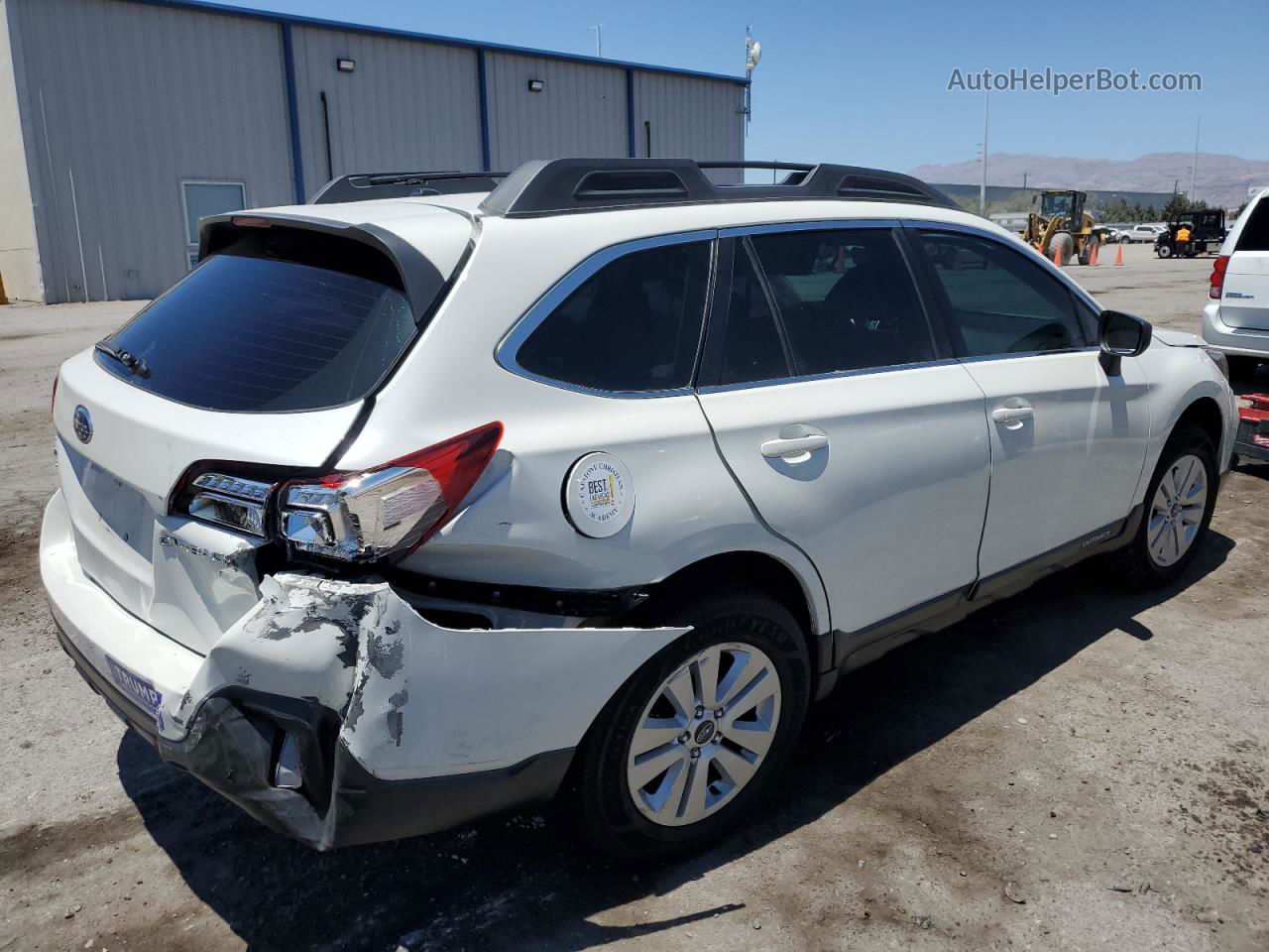 2019 Subaru Outback 2.5i White vin: 4S4BSABC8K3344656