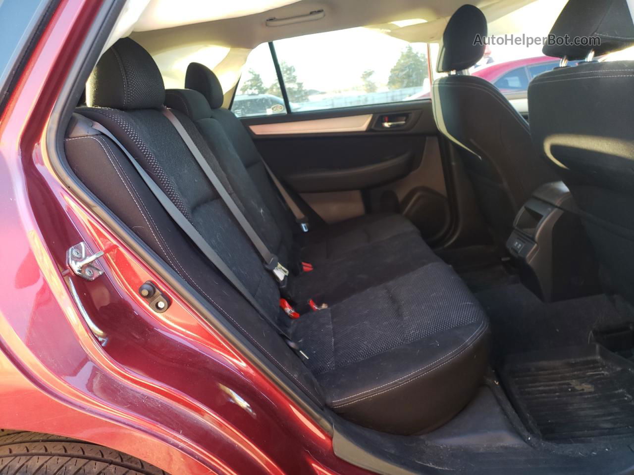 2019 Subaru Outback 2.5i Premium Red vin: 4S4BSAFC0K3220813