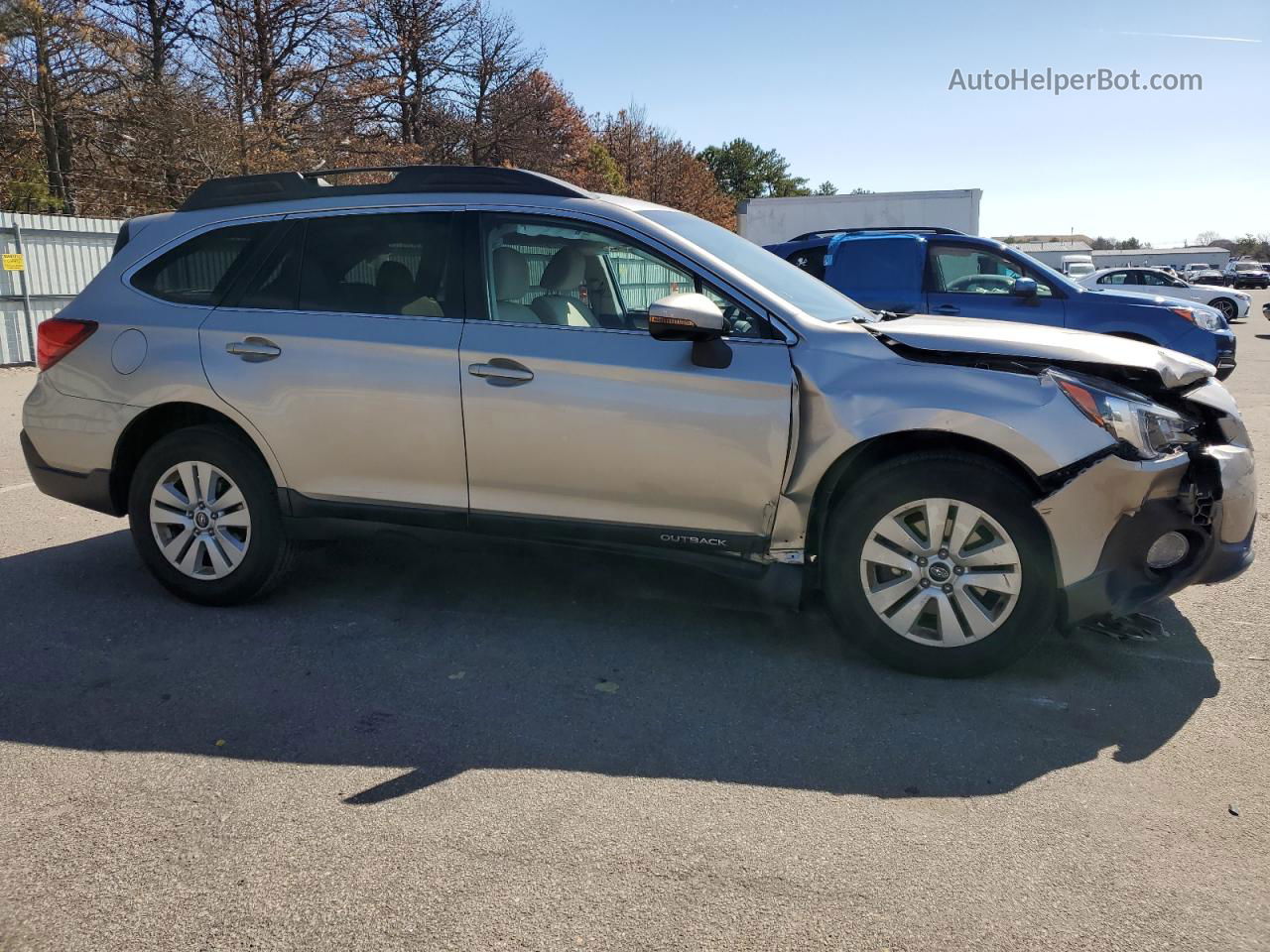 2019 Subaru Outback 2.5i Premium Silver vin: 4S4BSAFC1K3250855