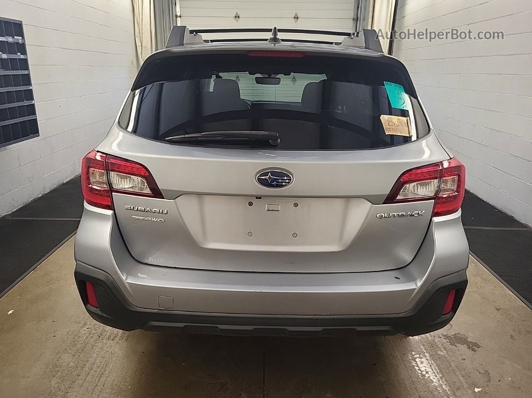 2019 Subaru Outback 2.5i Premium vin: 4S4BSAFC2K3253473