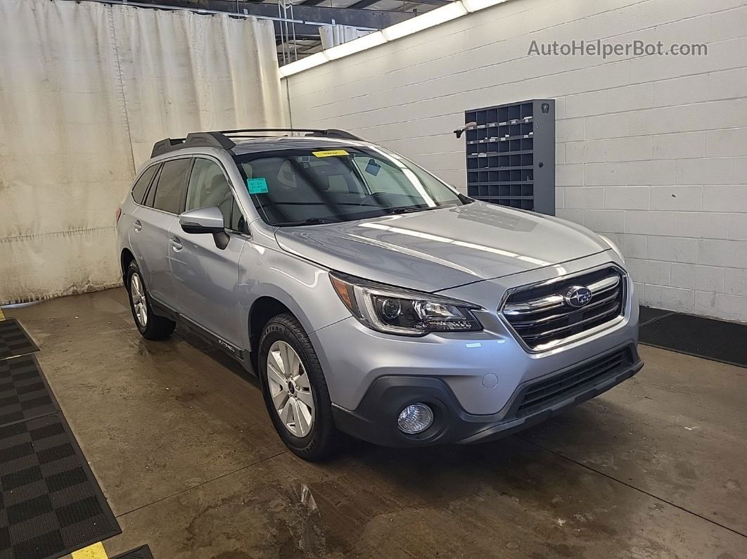 2019 Subaru Outback 2.5i Premium vin: 4S4BSAFC2K3253473