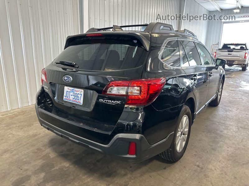 2019 Subaru Outback 2.5i Premium vin: 4S4BSAFC2K3319844