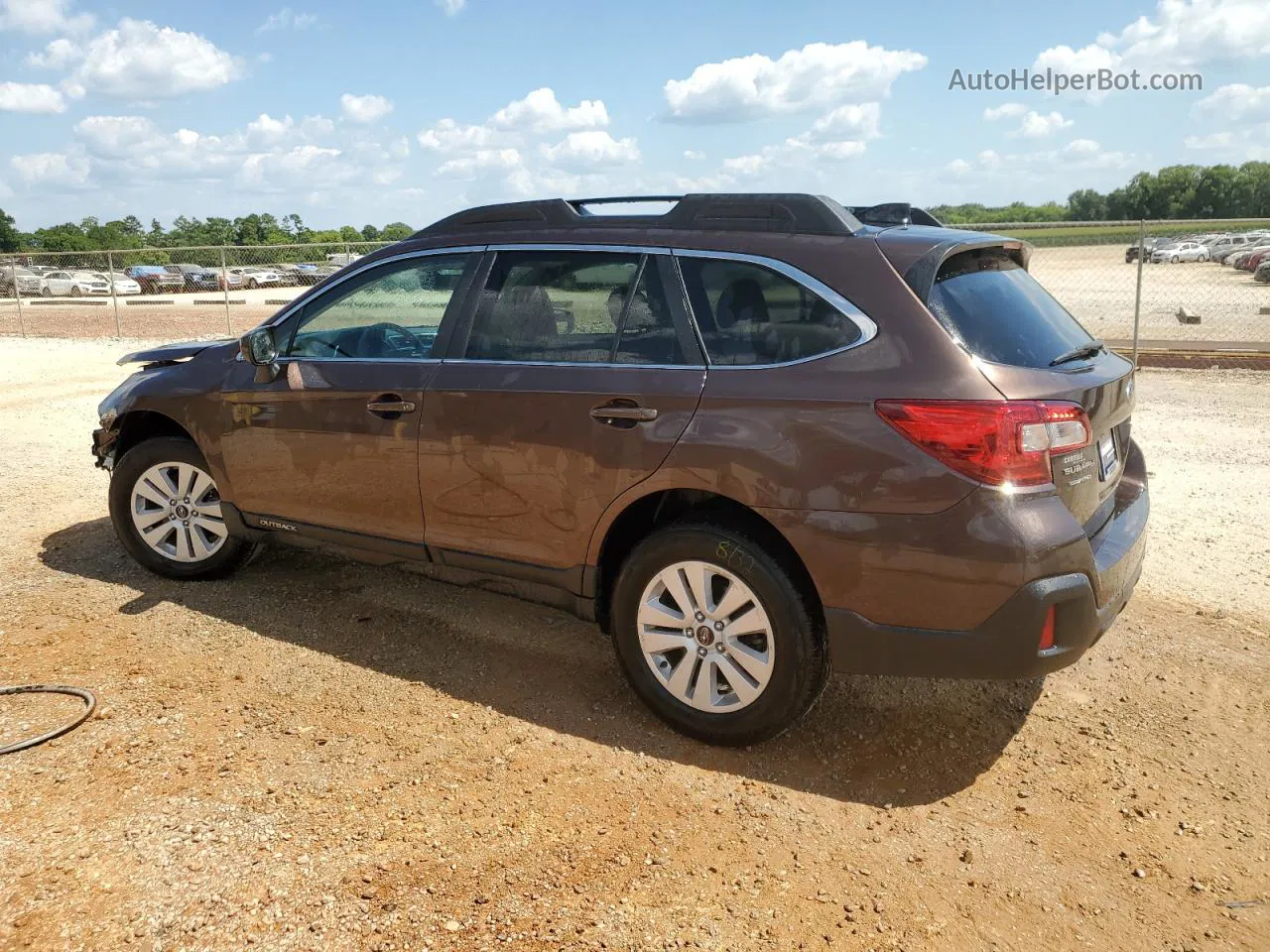 2019 Subaru Outback 2.5i Premium Brown vin: 4S4BSAFC2K3349068